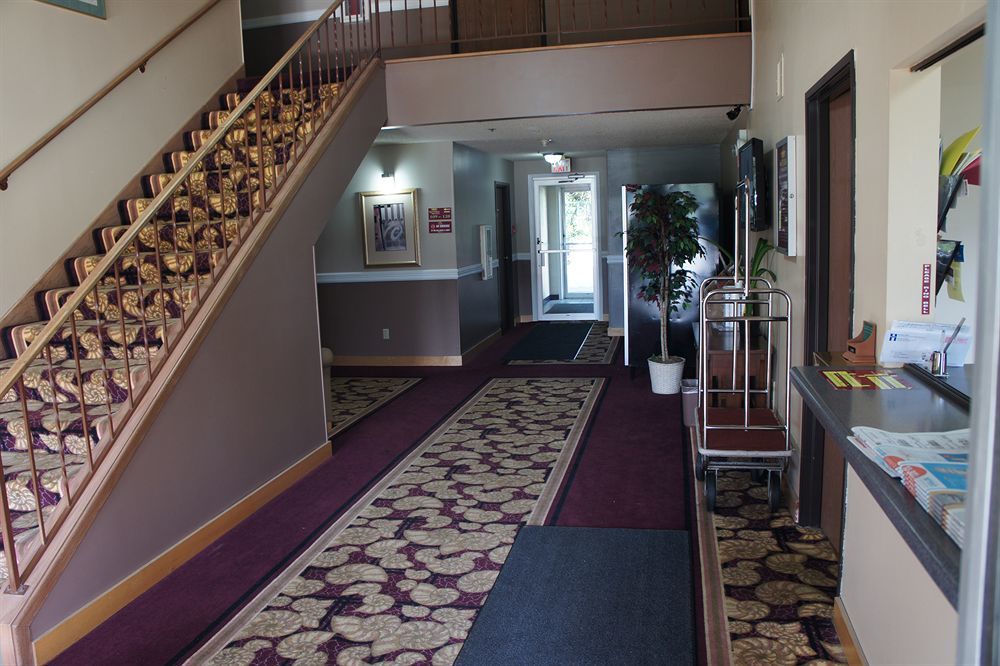 Coratel Inn And Suites Maple Grove Εξωτερικό φωτογραφία